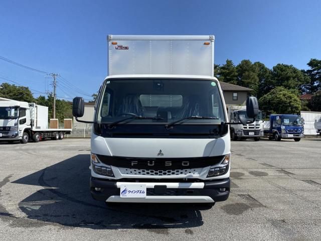 MITSUBISHI CANTER 2025