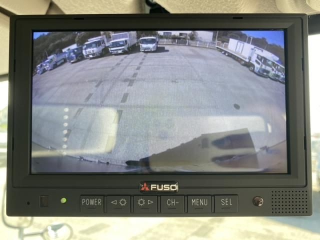 MITSUBISHI CANTER 2025