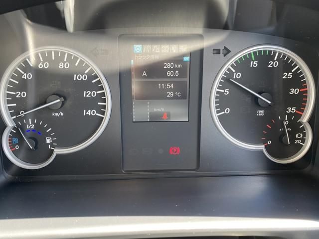 MITSUBISHI FUSOU FIGHTER 2025