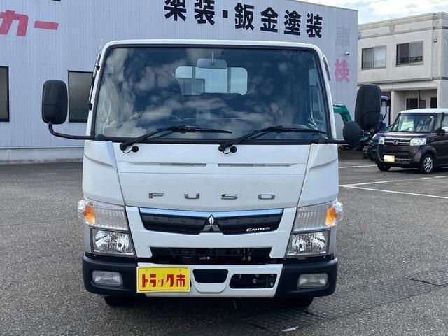 MITSUBISHI CANTER 2019