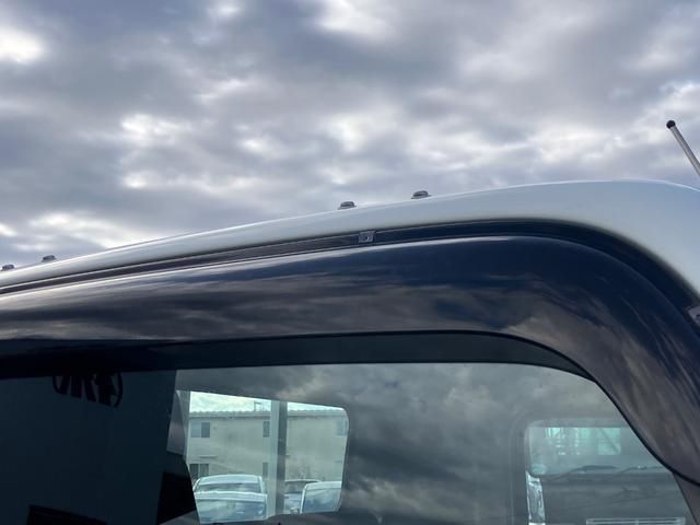 MITSUBISHI CANTER 2019