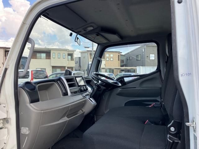 MITSUBISHI CANTER 2019