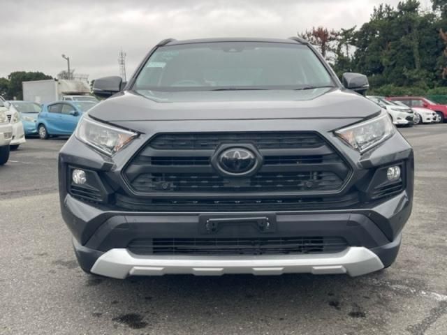 TOYOTA RAV4 4WD 2019
