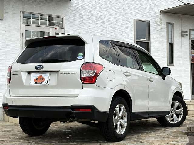 SUBARU FORESTER 2014