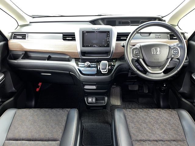 HONDA FREED plus HYBRID 2020