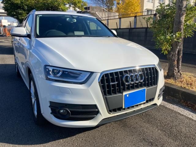 AUDI AUDI Q3 2012