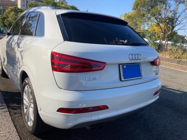 AUDI AUDI Q3 2012