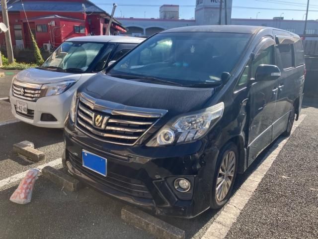 TOYOTA ALPHARD 2014