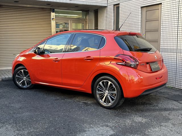 PEUGEOT PEUGEOT 208 2016