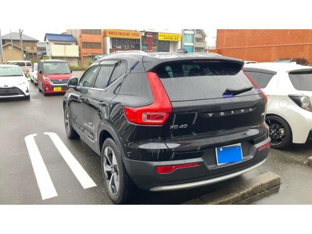 VOLVO VOLVO XC40 2023