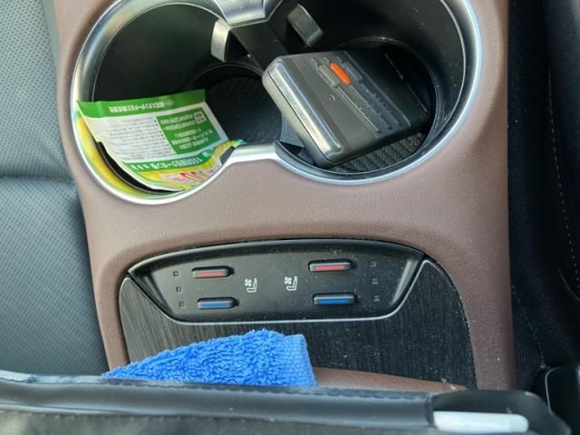 TOYOTA HARRIER HYBRID 2023