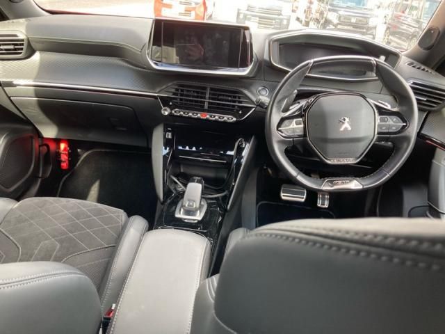 PEUGEOT PEUGEOT 2008 2021