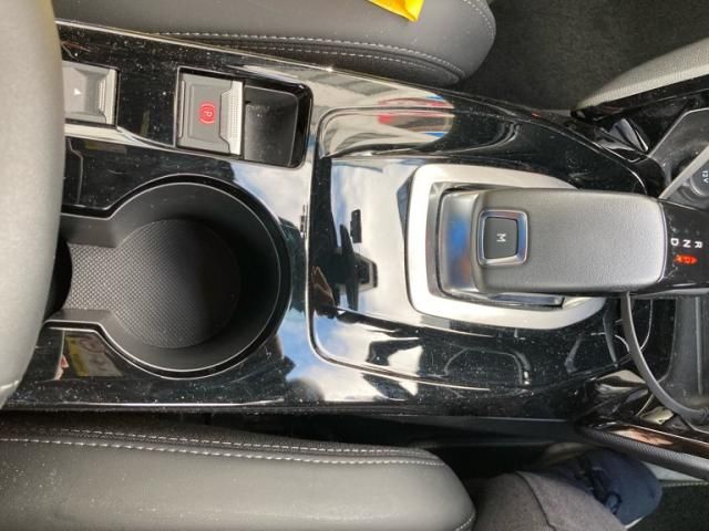 PEUGEOT PEUGEOT 2008 2021