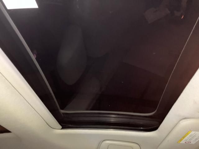 TOYOTA PRIUS Alpha 2013