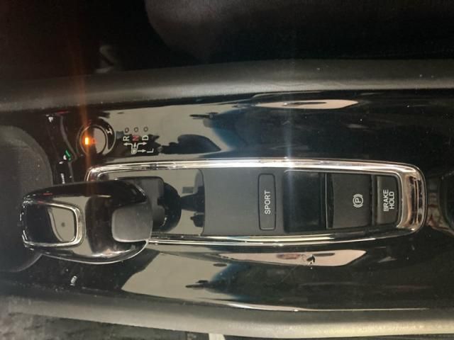 HONDA VEZEL HYBRID 2019