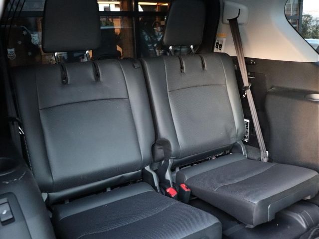 TOYOTA LANDCRUISER PRADO 2019