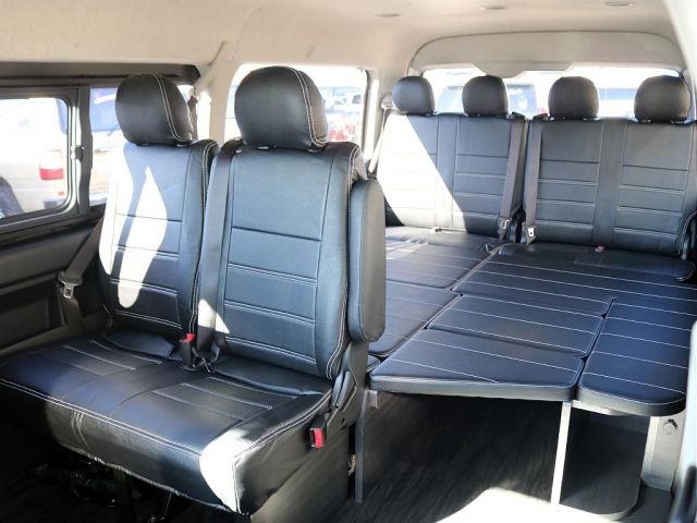 TOYOTA HIACE wagon 4WD 0