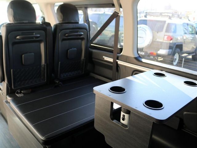 TOYOTA HIACE wagon 4WD 0