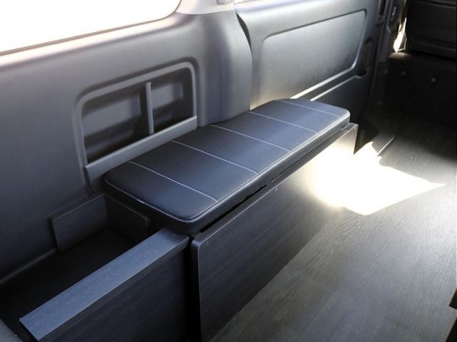 TOYOTA HIACE wagon 4WD 0