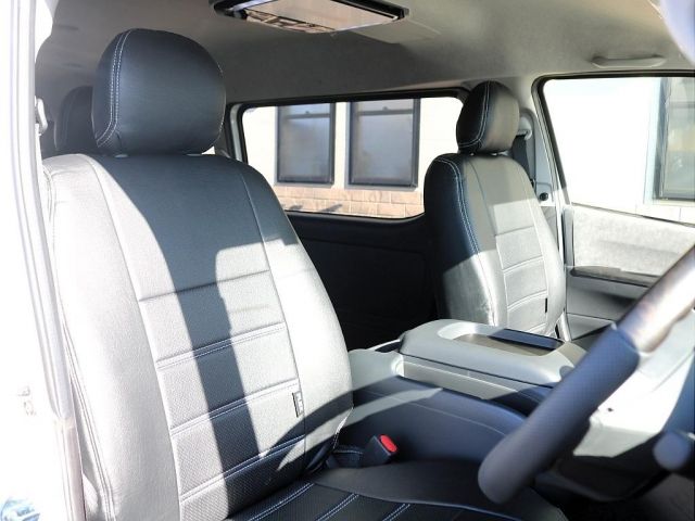 TOYOTA HIACE wagon 4WD 0