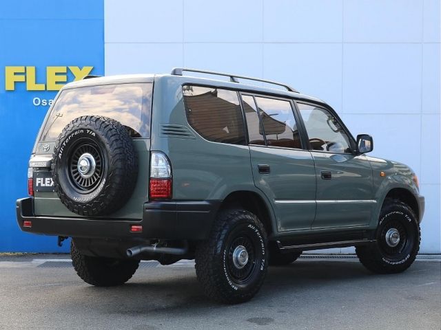 TOYOTA LANDCRUISER PRADO 2001