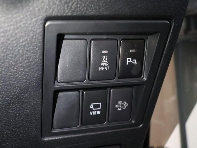 TOYOTA HILUX 4WD 2023