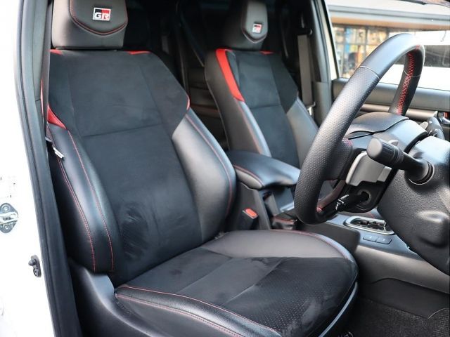 TOYOTA HILUX 4WD 2022