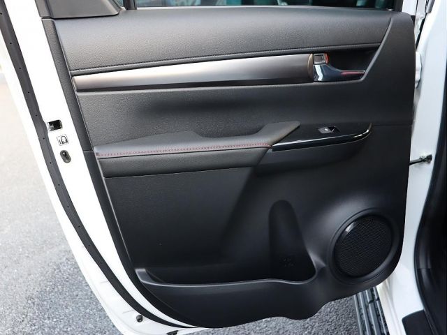 TOYOTA HILUX 4WD 2022