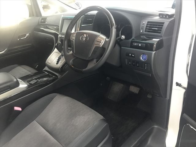 TOYOTA VELLFIRE  HYBRID 4WD 2012