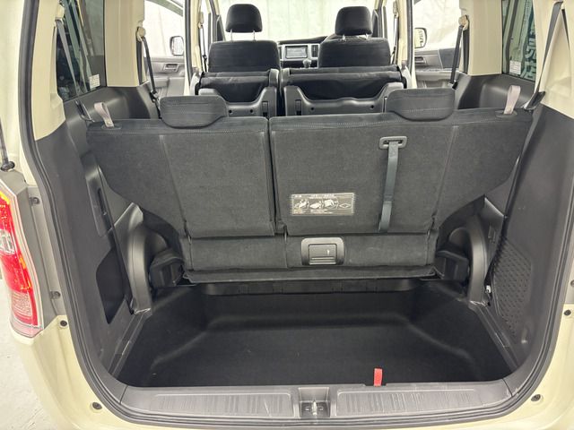 HONDA STEPWAGON 2010