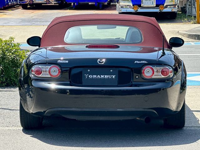 MAZDA ROADSTER 2006