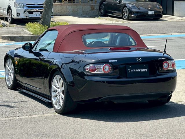 MAZDA ROADSTER 2006