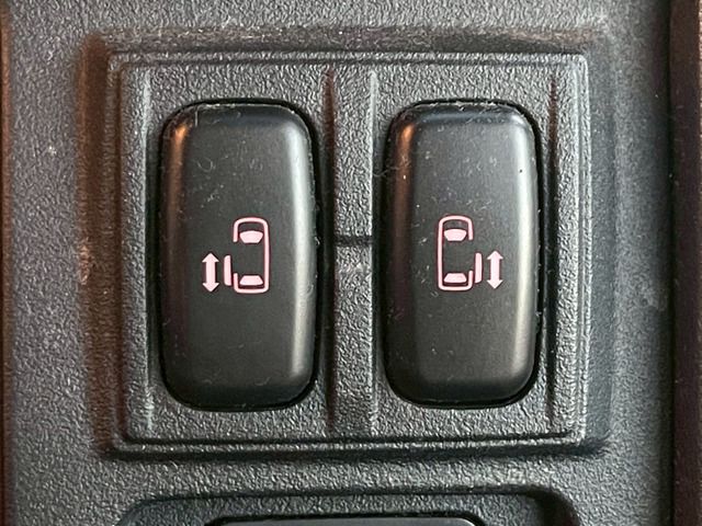 MITSUBISHI DELICA D:5 4WD 2007