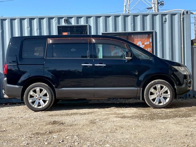 MITSUBISHI DELICA D:5 4WD 2007