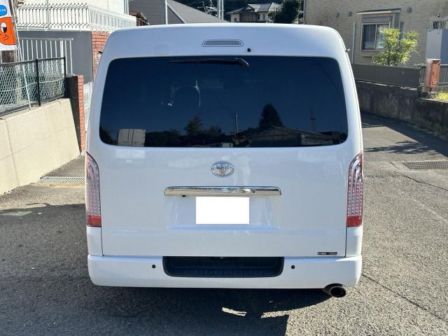 TOYOTA HIACE van 2WD 2011