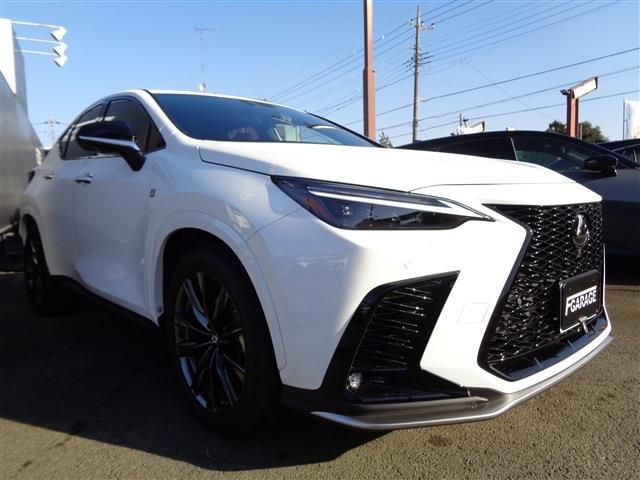 TOYOTA LEXUS NX350h 2023