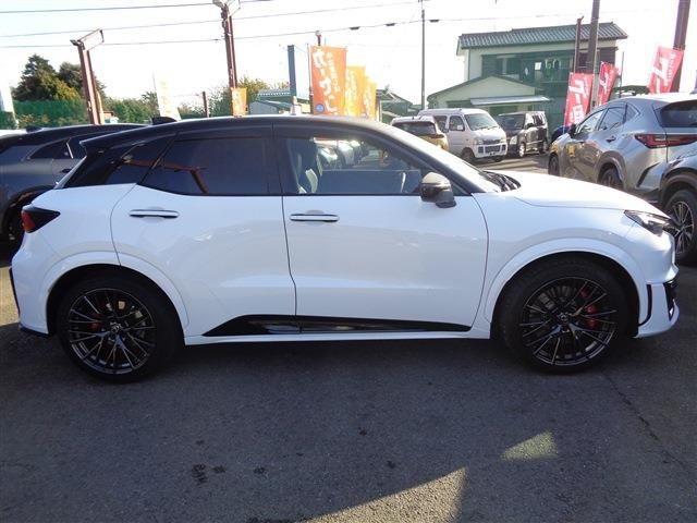 TOYOTA LEXUS LBX 2025