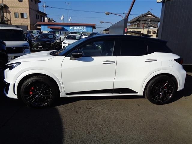 TOYOTA LEXUS LBX 2025