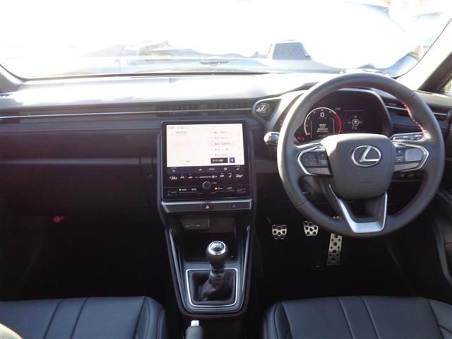 TOYOTA LEXUS LBX 2025