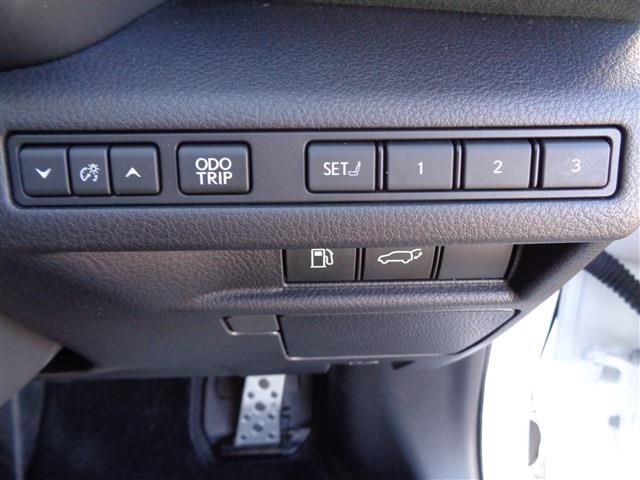 TOYOTA LEXUS LBX 2025