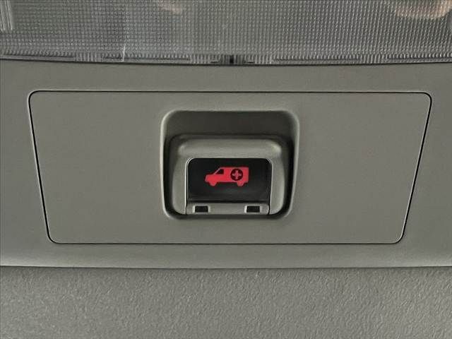 TOYOTA LEXUS IS300h 2013