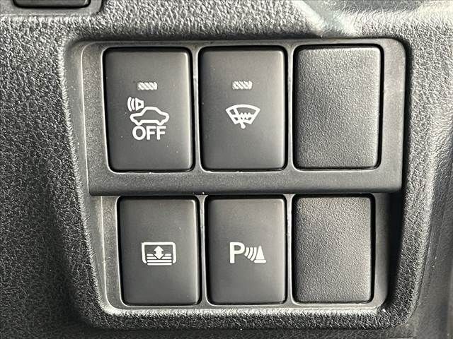 TOYOTA LEXUS IS300h 2013