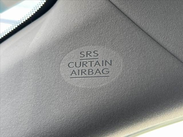 TOYOTA LEXUS IS300h 2013