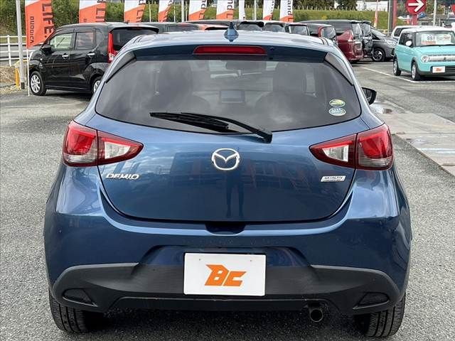 MAZDA DEMIO 2017