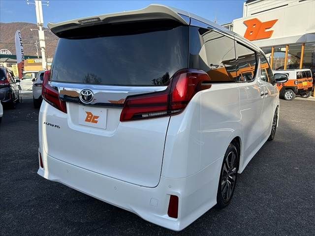 TOYOTA ALPHARD 2023