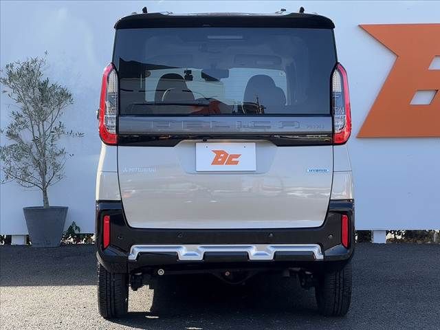 MITSUBISHI DELICA MINI 2025