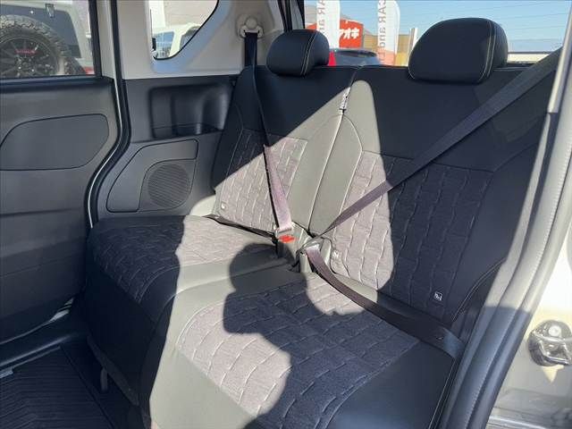 MITSUBISHI DELICA MINI 2025