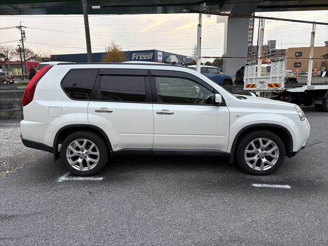 NISSAN X-TRAIL 4WD 2012