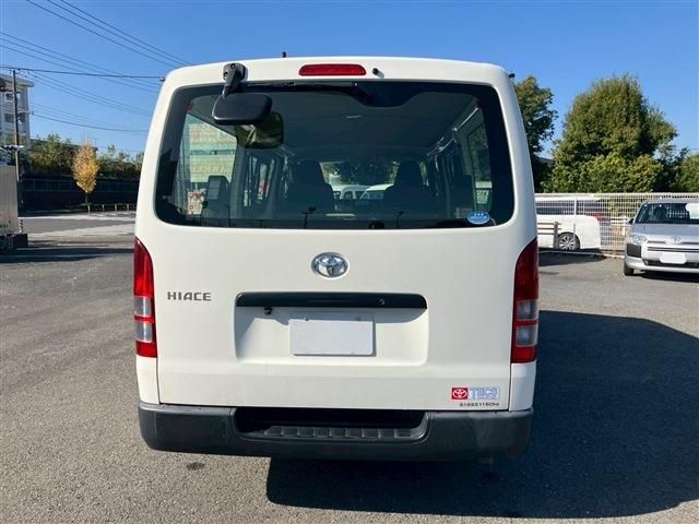 TOYOTA HIACE van 2WD 2019