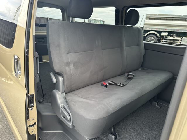 TOYOTA HIACE van 2WD 2025